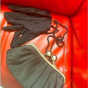 Le chateau clutch bag with gloves